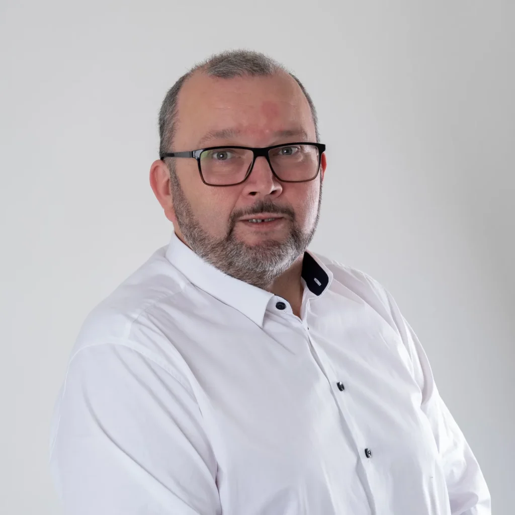 Instruktor Paweł z OSK YAHUU – portret