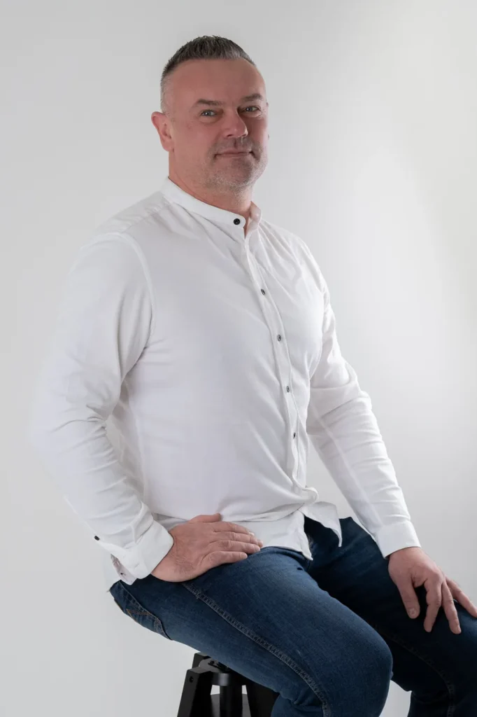 Instruktor Piotr z OSK YAHUU